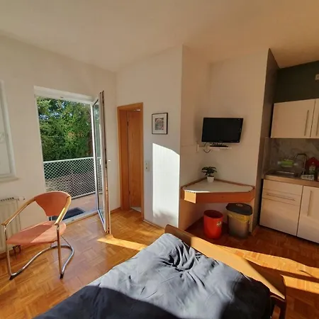 Apartment Abm 16 *